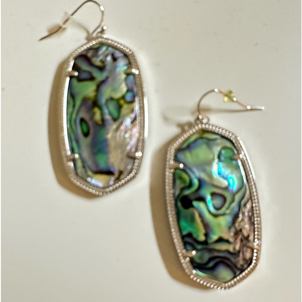 Kendra Scott Elle Earrings NWOT